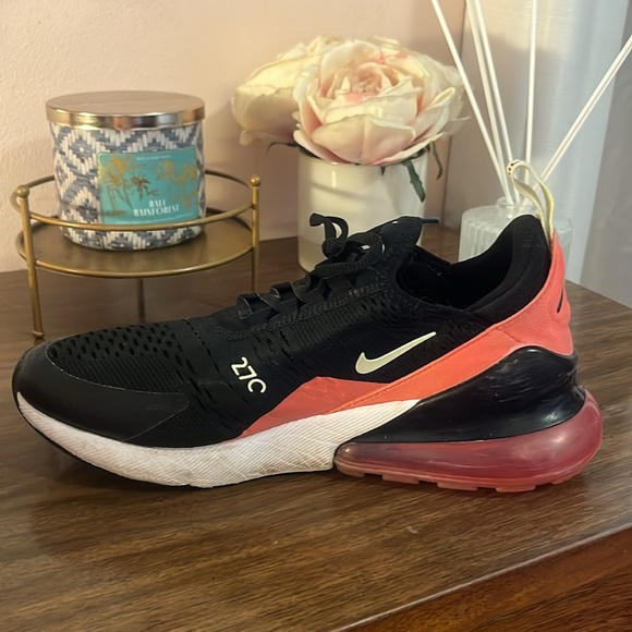 Nike Air 270 - Picture 7 of 8